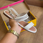 Sandália Moleca Tira Brilhosa 5435.554