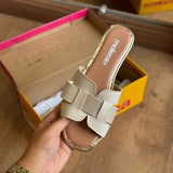 Branco Off 526/Branco Off 526/Dourado