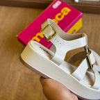 Sandália Moleca Napa Tresse Detalhe Dourado 5553.103