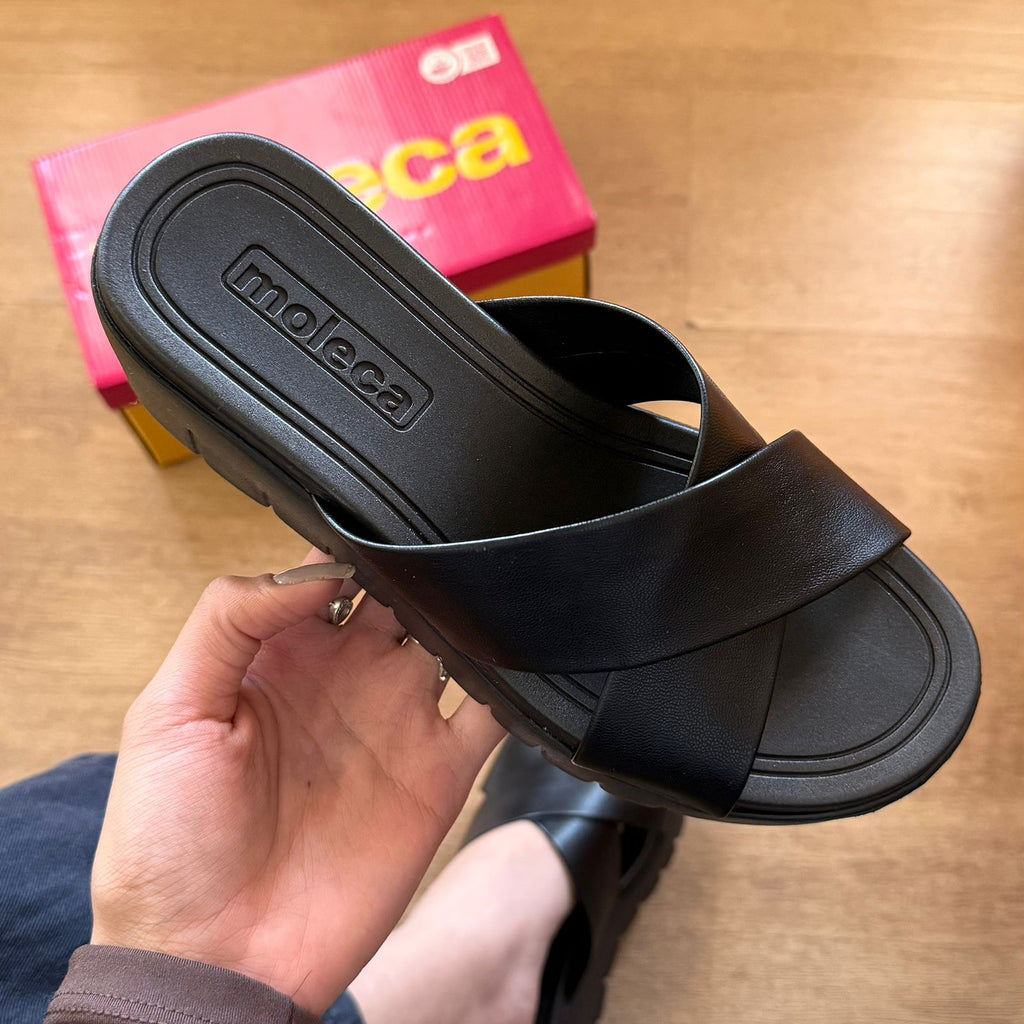 Sandália Moleca Tamanco Tiras Cruzadas 5536.108