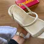 Sandália Moleca Plataforma Tira em Strass 5536.106