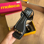 Sandália Moleca Rasteira Detalhe Circular Dourado 5462.143