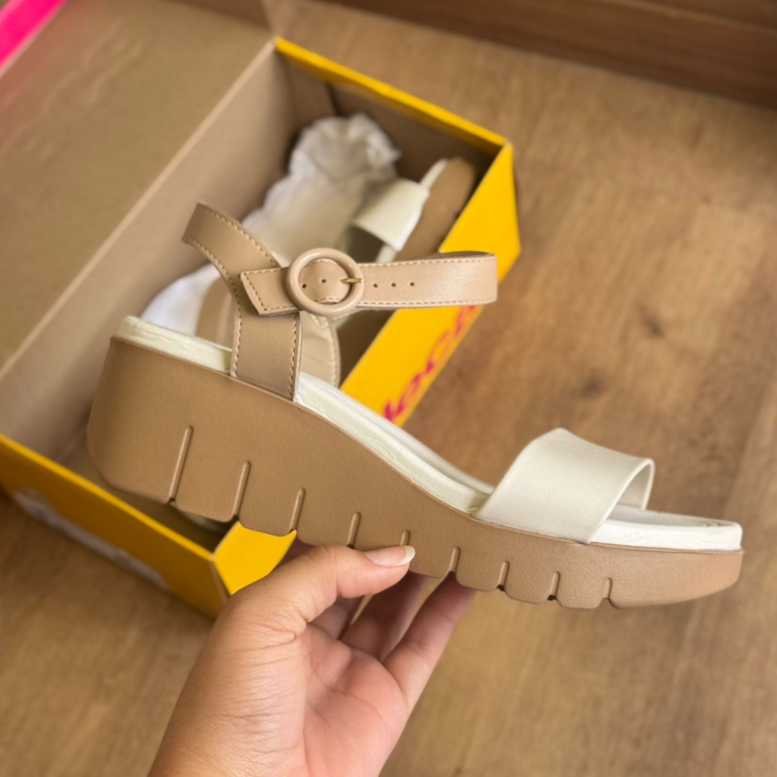 Sandália Moleca Plataforma 5536.100