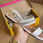 Sandália Moleca Tira Brilhosa 5435.554